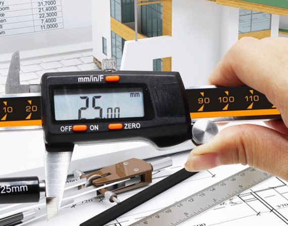 Difference Between Dial Calipers and Digital Calipers